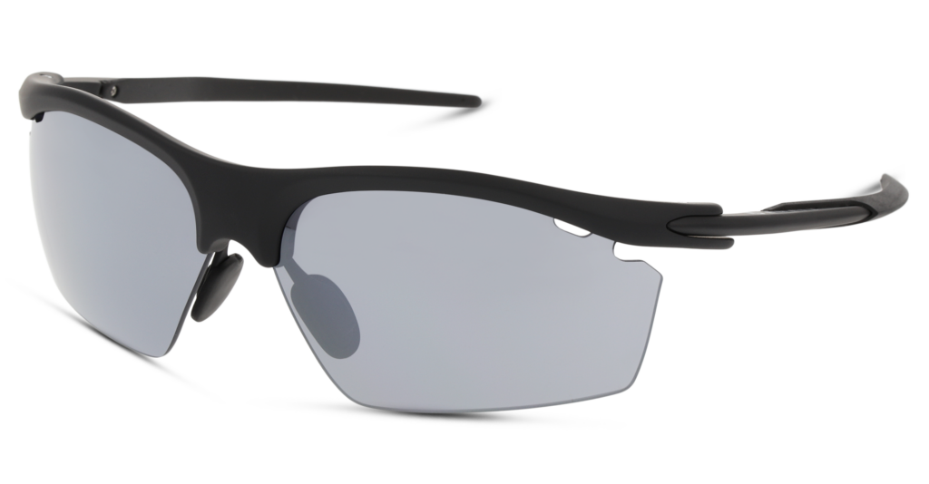 lunettes de sport Lazer-Run de chez Demetz. Elle sont galbées et noires spécialement conçues pour la course